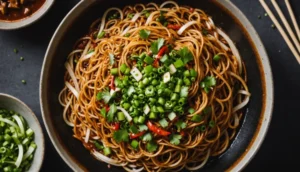 Une sauce pour nouilles sautées qui éveille vos papilles en un clin d’œil
